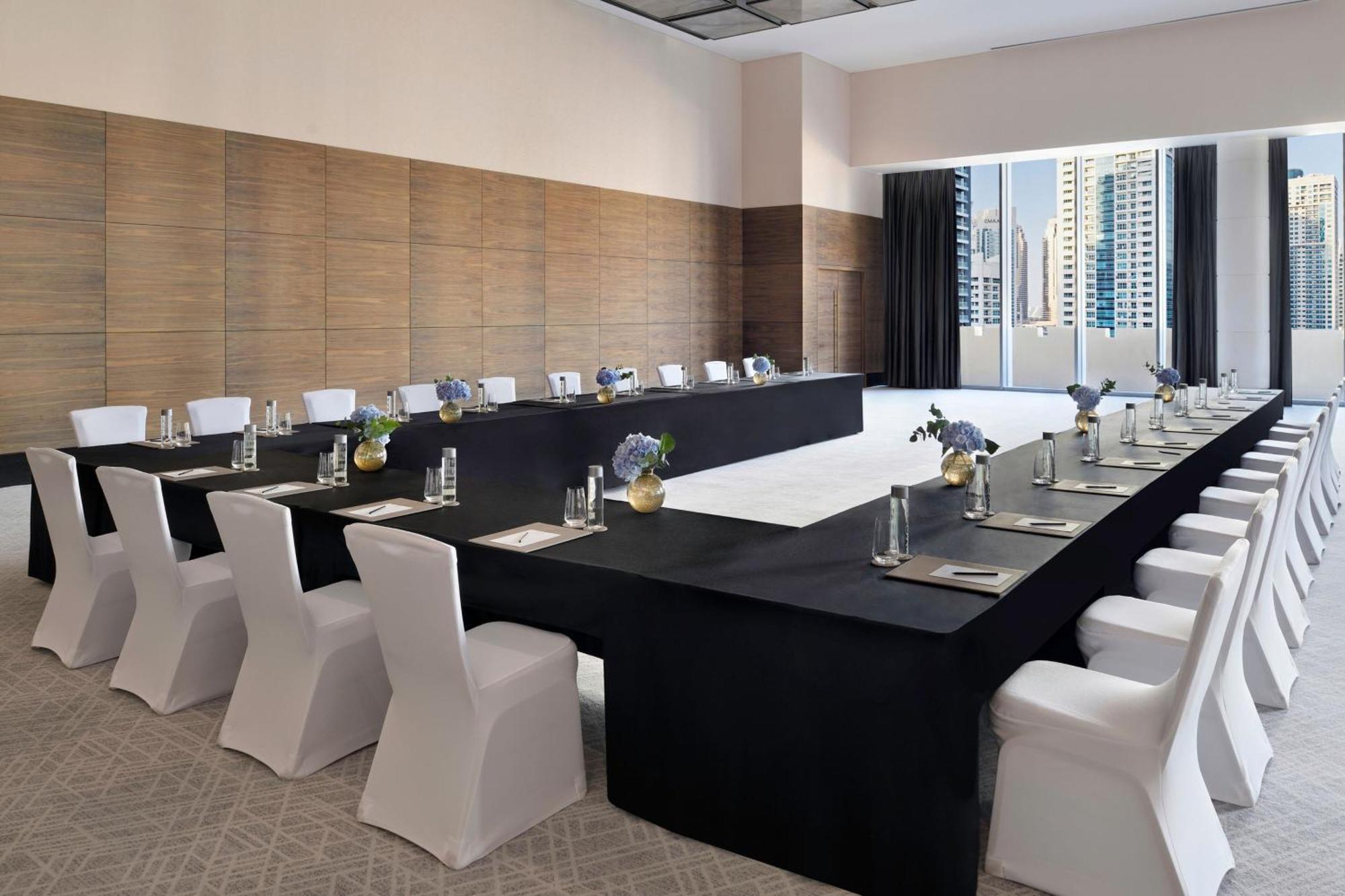 Jw Marriott Hotel Marina Дубай Екстериор снимка Meeting room
