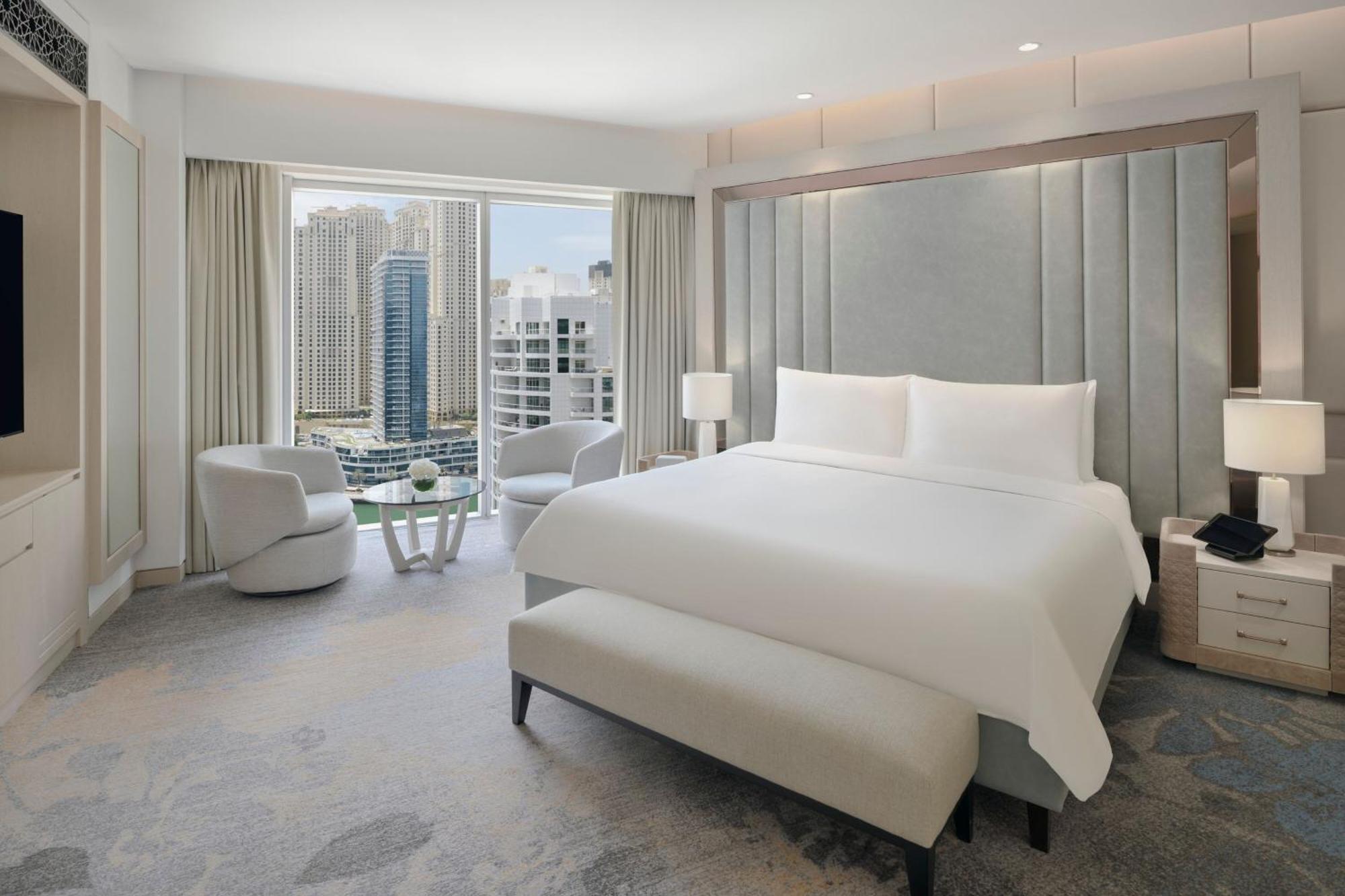 Jw Marriott Hotel Marina Дубай Екстериор снимка A bedroom at the hotel